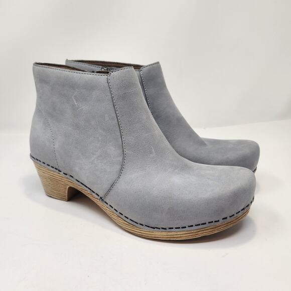 Dansko Maria Gray Nubuck Clog Ankle Boot Women Size 38 US 8.5 Zip Comfort Shoe - Picture 1 of 9